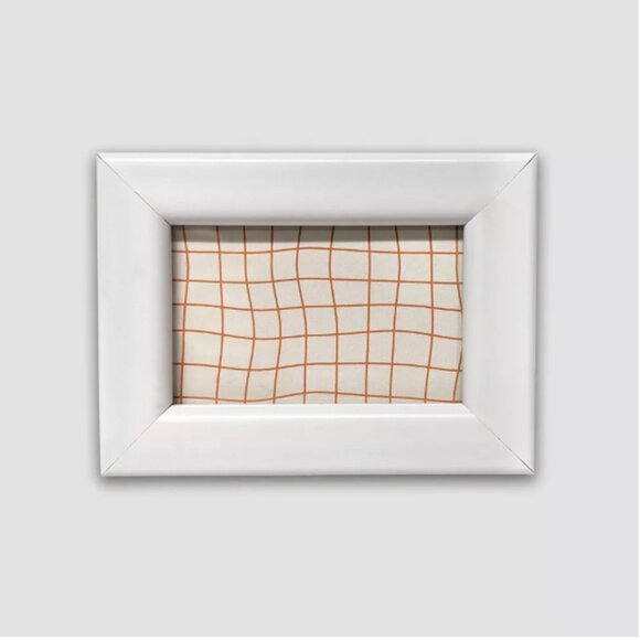 Harbortown 24 Pack 2x3 Inch Soft Linear Profile Mini Picture Frames White - Picture 6 of 6